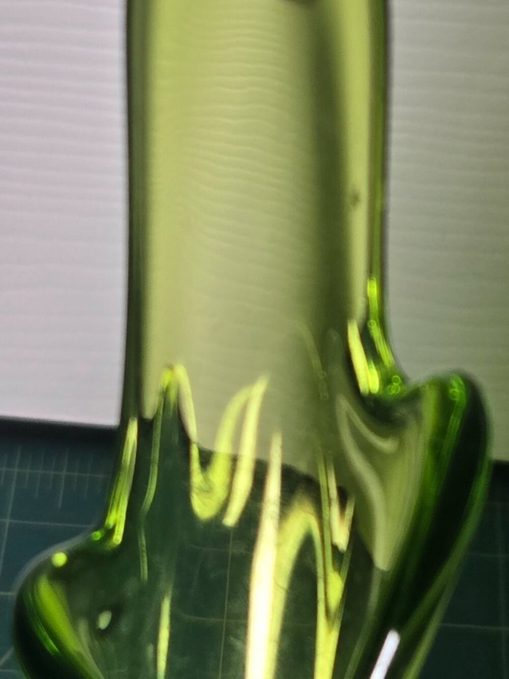 Vintage Green Swung Vase 15" - Picture 10 of 11